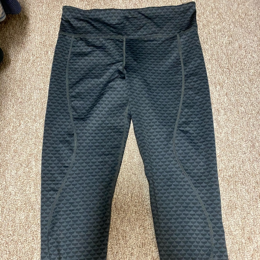 Vineyard Vines yoga pants size small